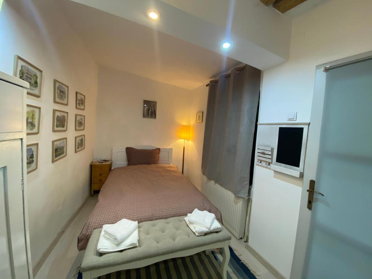 Lyric Studio Sibiu Buitenkant foto